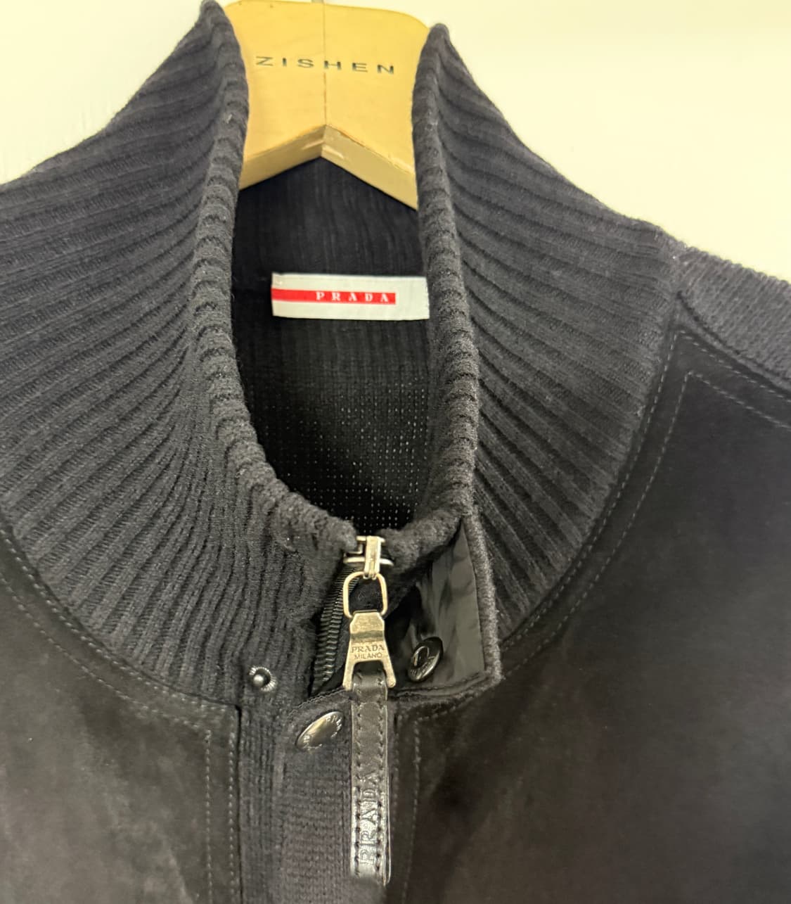 프라다 스웨이드 니트 집업 상품이미지3