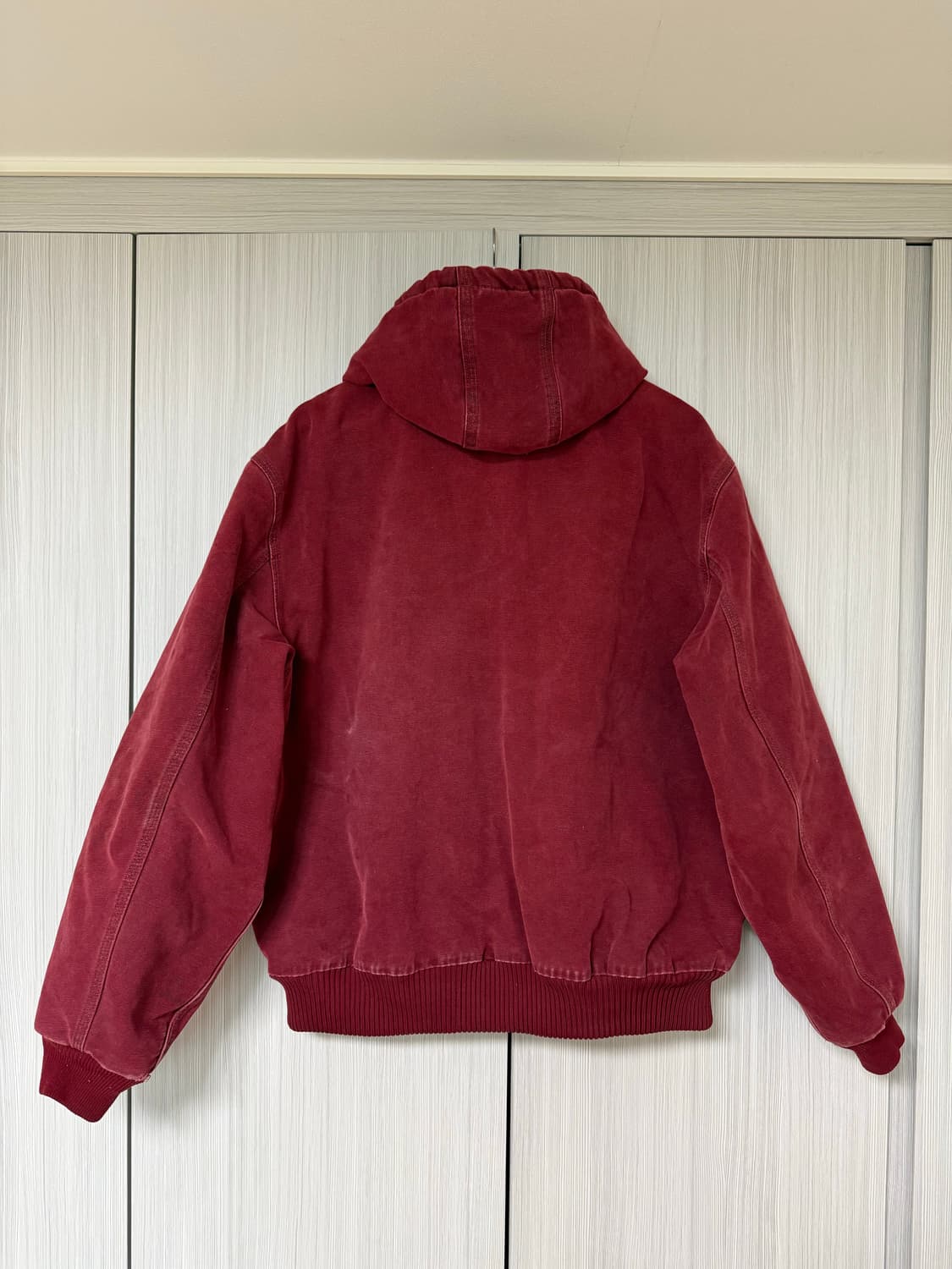 칼하트 J130 cri 크림슨 레드 상품이미지2