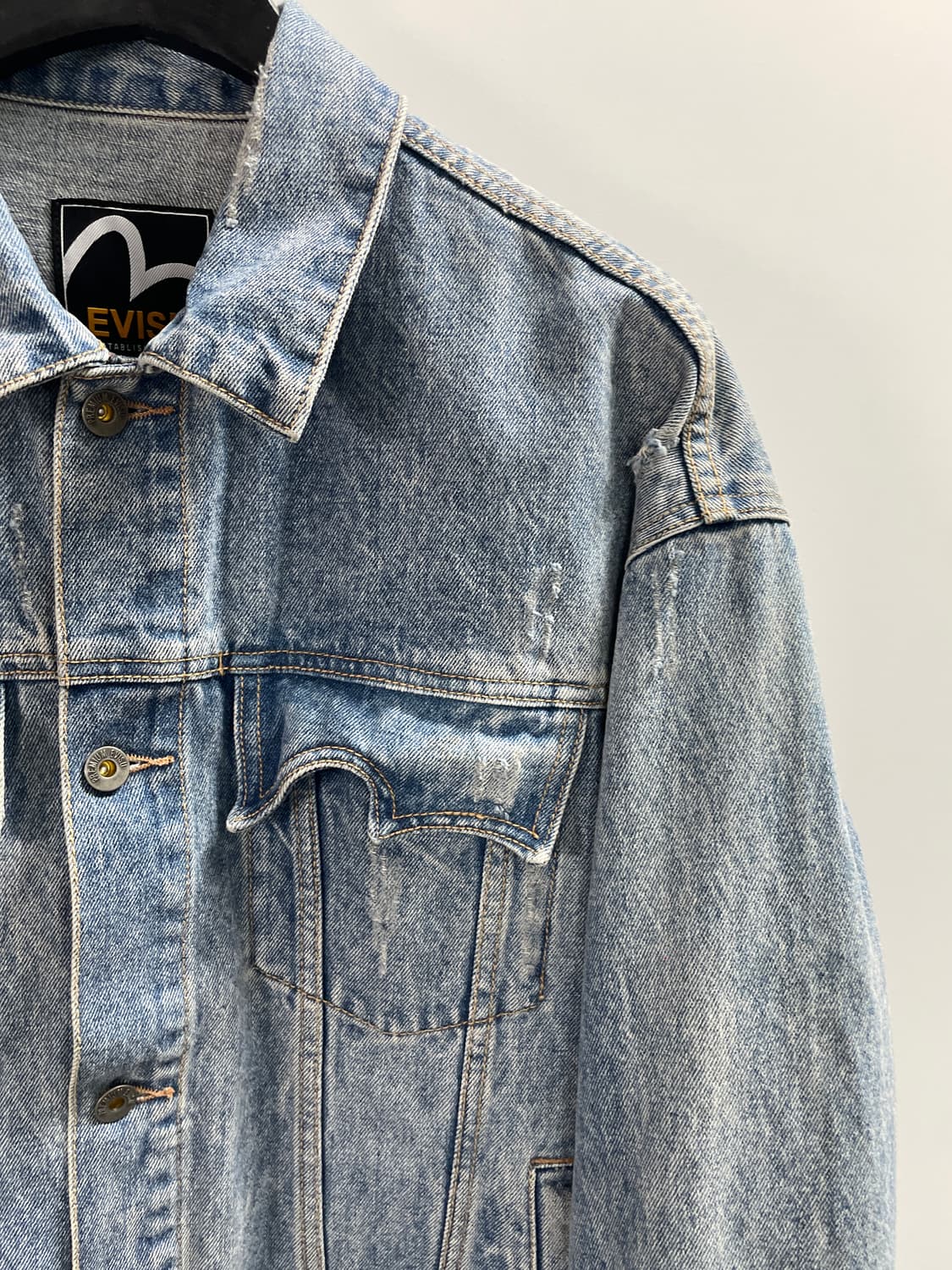 에비수 워싱 오버핏 데님 자켓 (on.475) 상품이미지4
