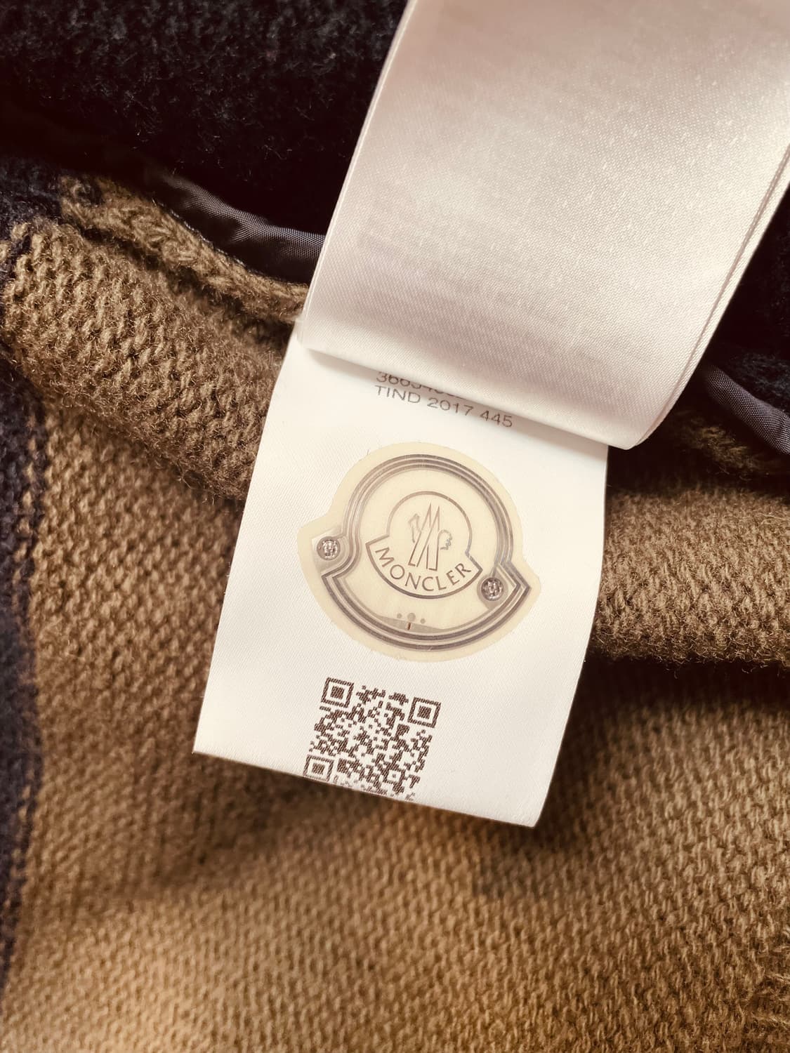 몽클레어 방한 가디건 MAGLIONE TRICOT CARDIGAN 상품이미지6