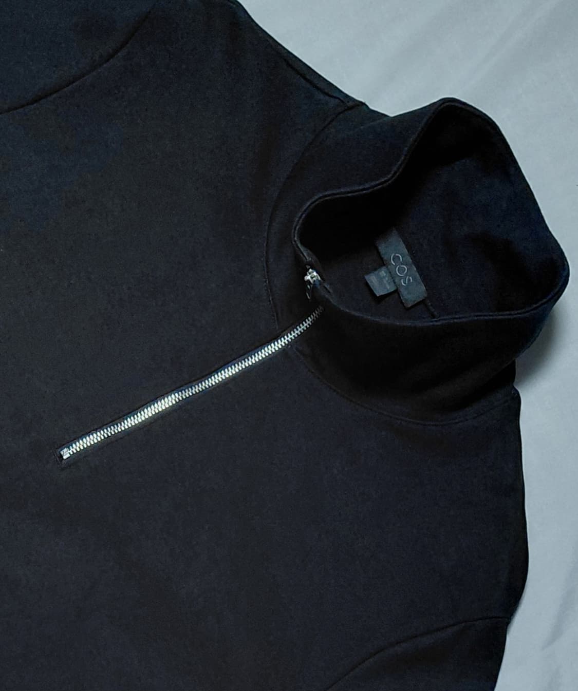 [COS] 코스 정품 하프 집업 맨투맨 (블랙/M) 상품이미지1