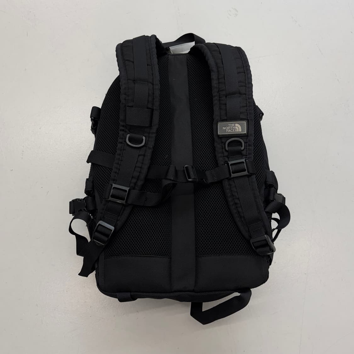 노스페이스 미니샷 고프코어 백팩 블랙 상품이미지3