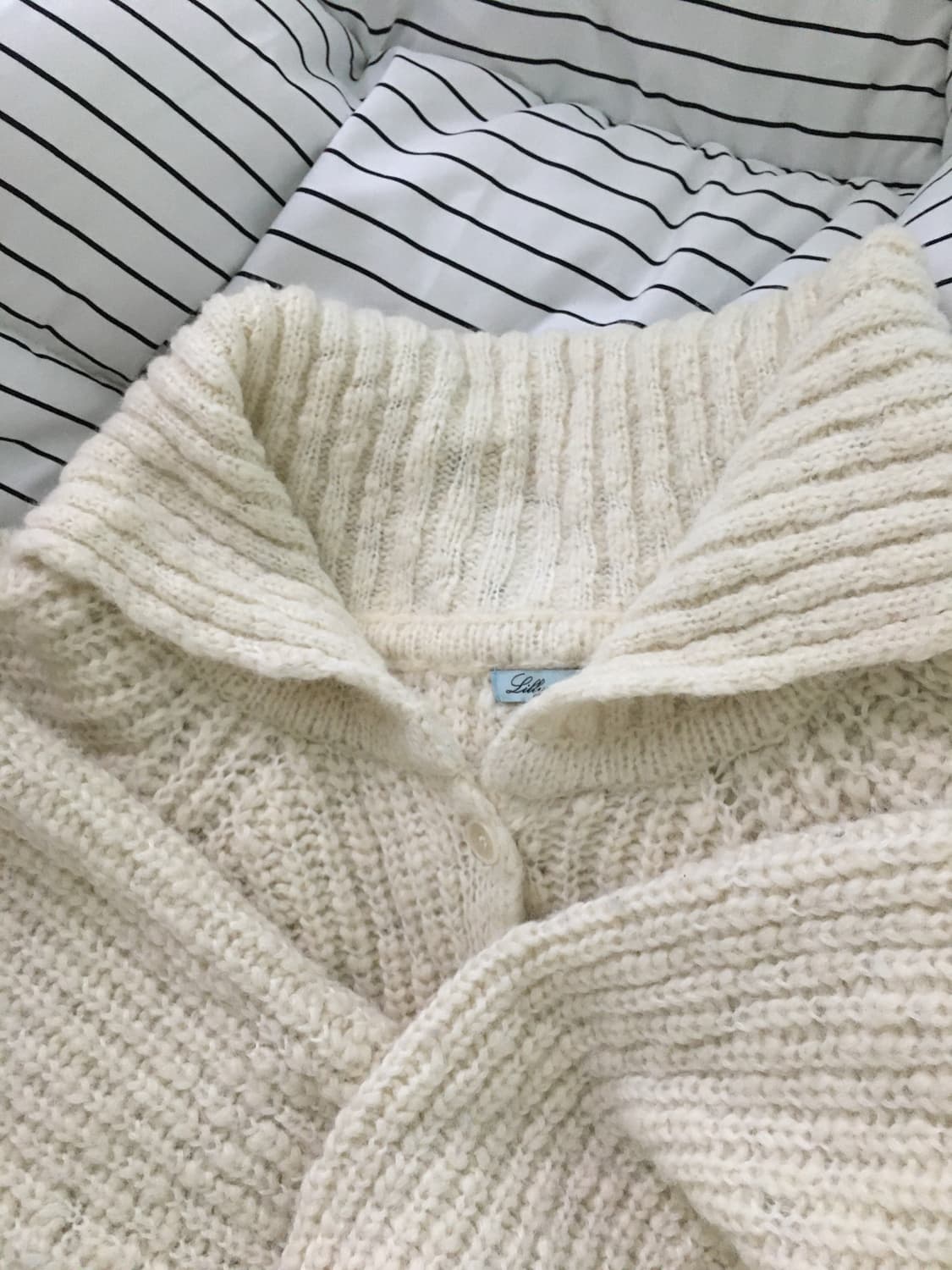 릴리코츠 로아 오픈숄더 니트 상품이미지3