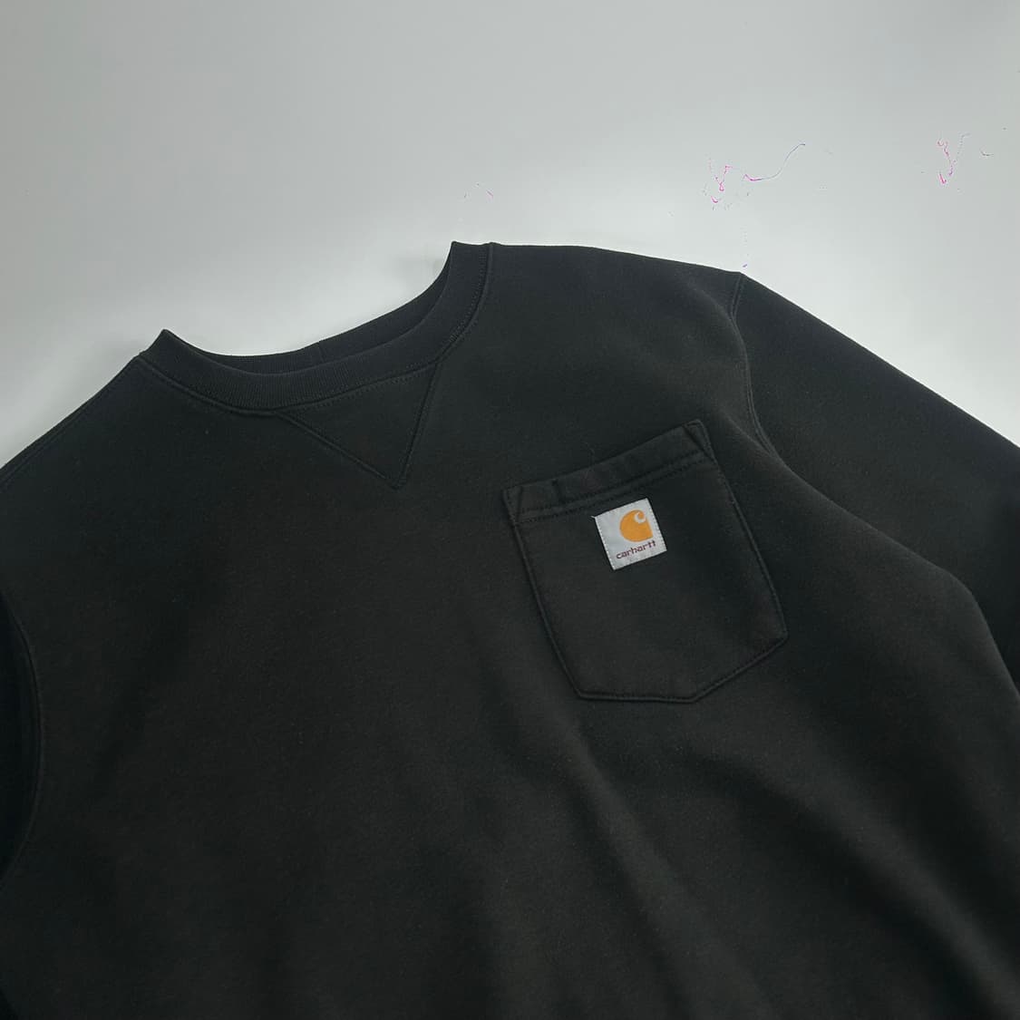 Carhartt 칼하트 포켓 블랙 맨투맨 상품이미지4