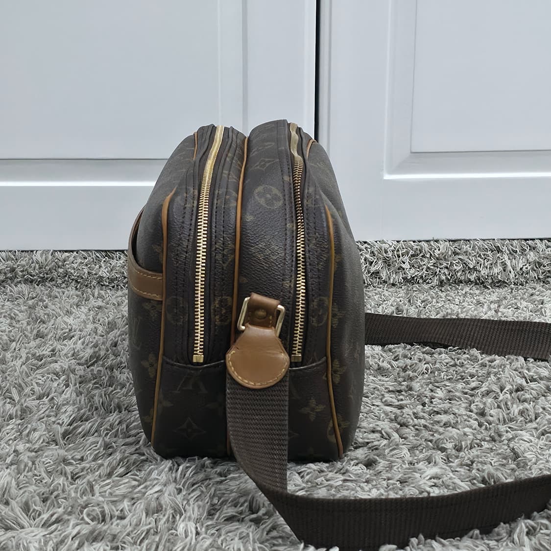 루이비통 모노그램 크로스백 숄더백 브라운 리포터 pm 상품이미지6