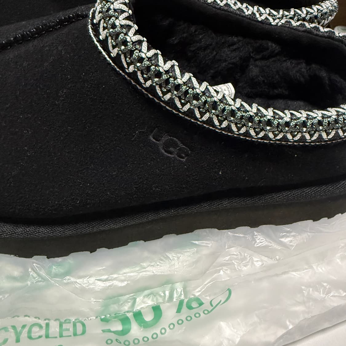 어그 타스만 블랙 240 상품이미지6