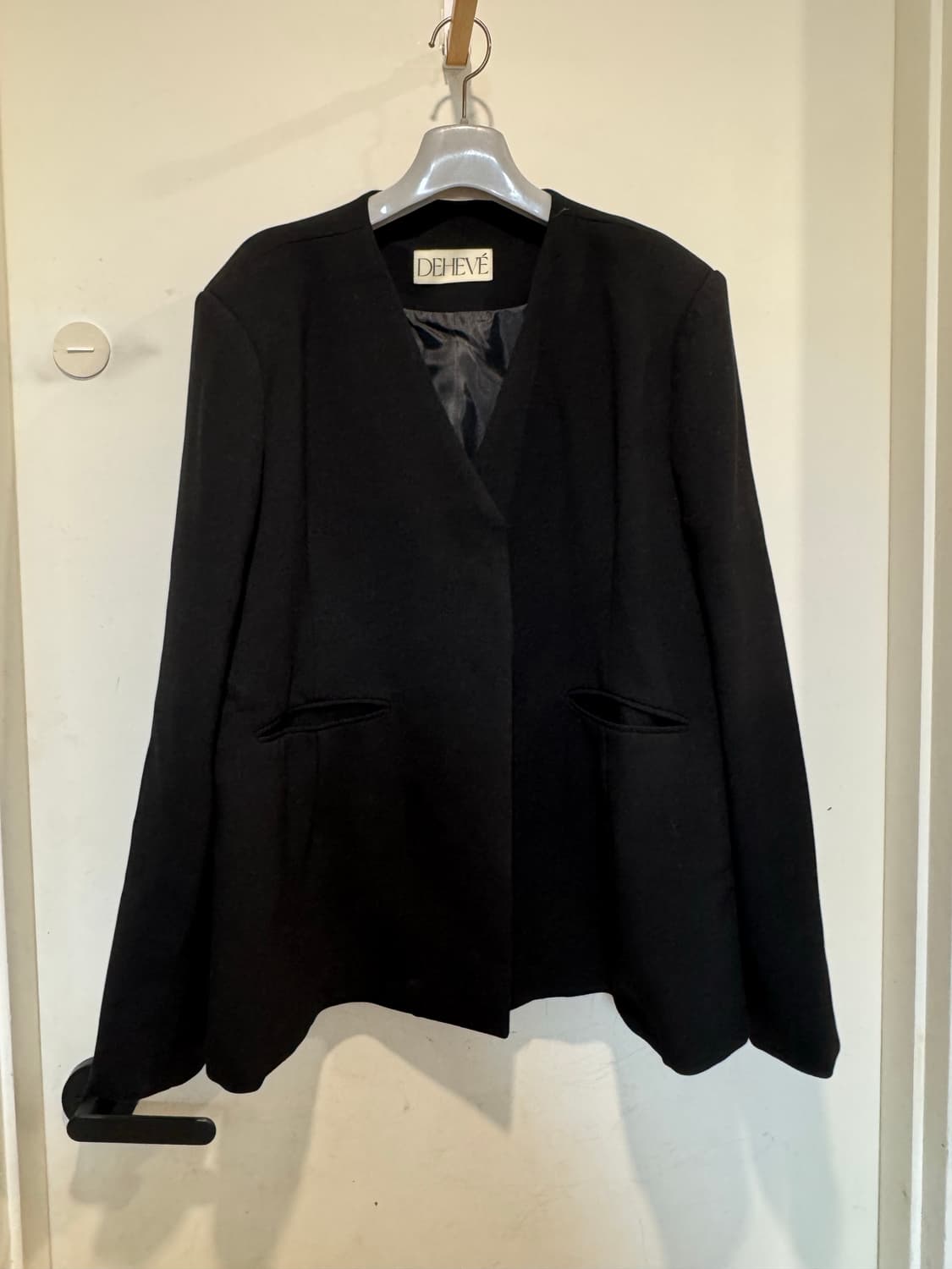 Deheve 드헤베 블랙 벨트 자켓 상품이미지4