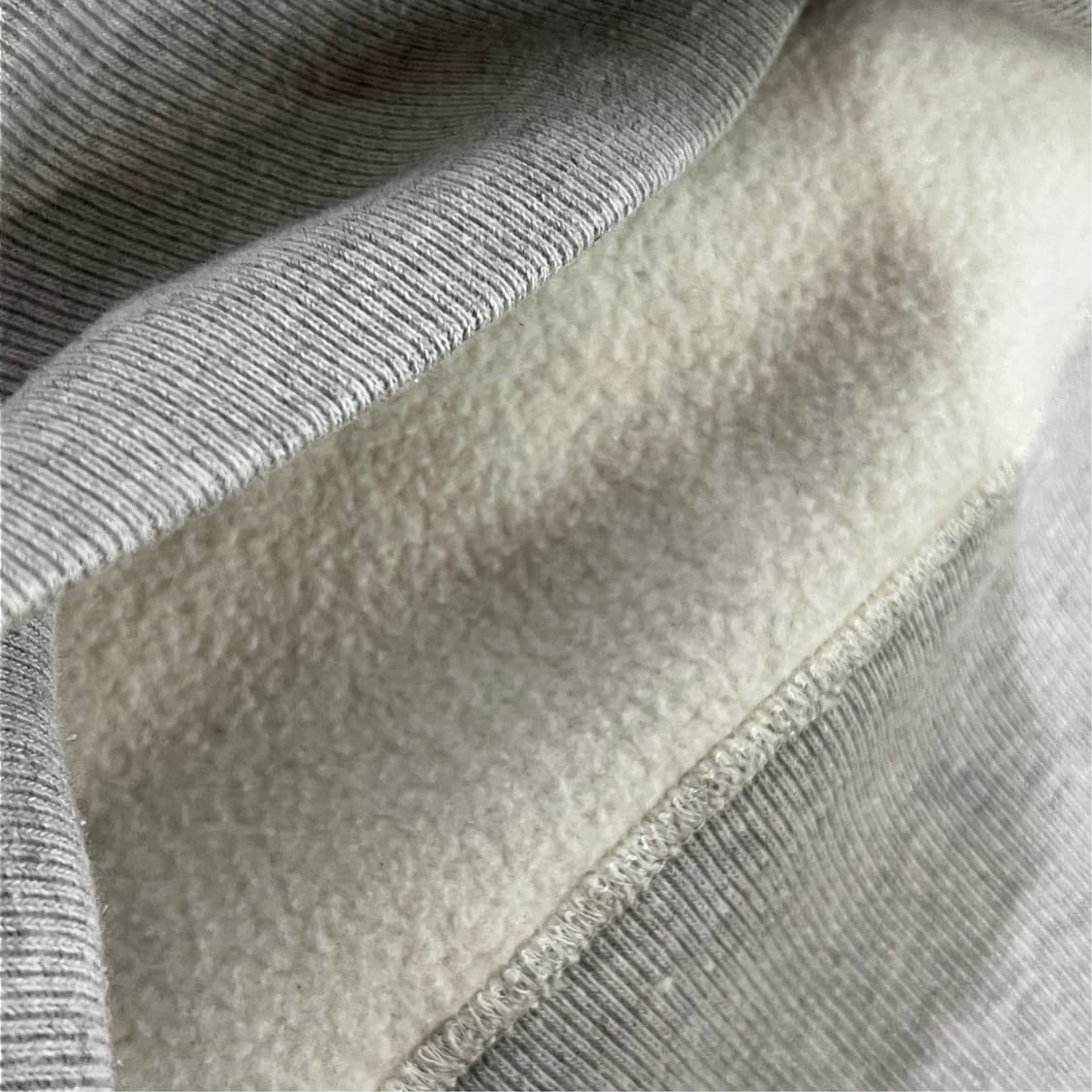 챔피온 x 빔즈 디즈니 리버스위브 맨투맨 상품이미지7