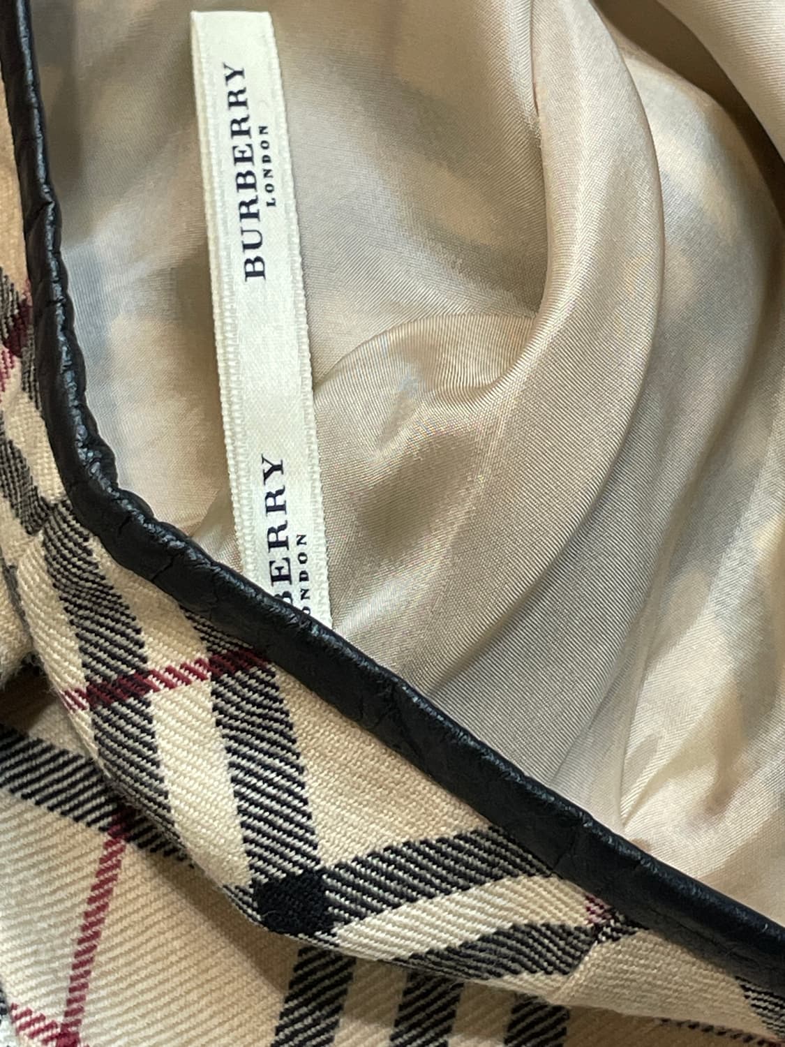 버버리 런던 노바 체크 미니 스커트 상품이미지7