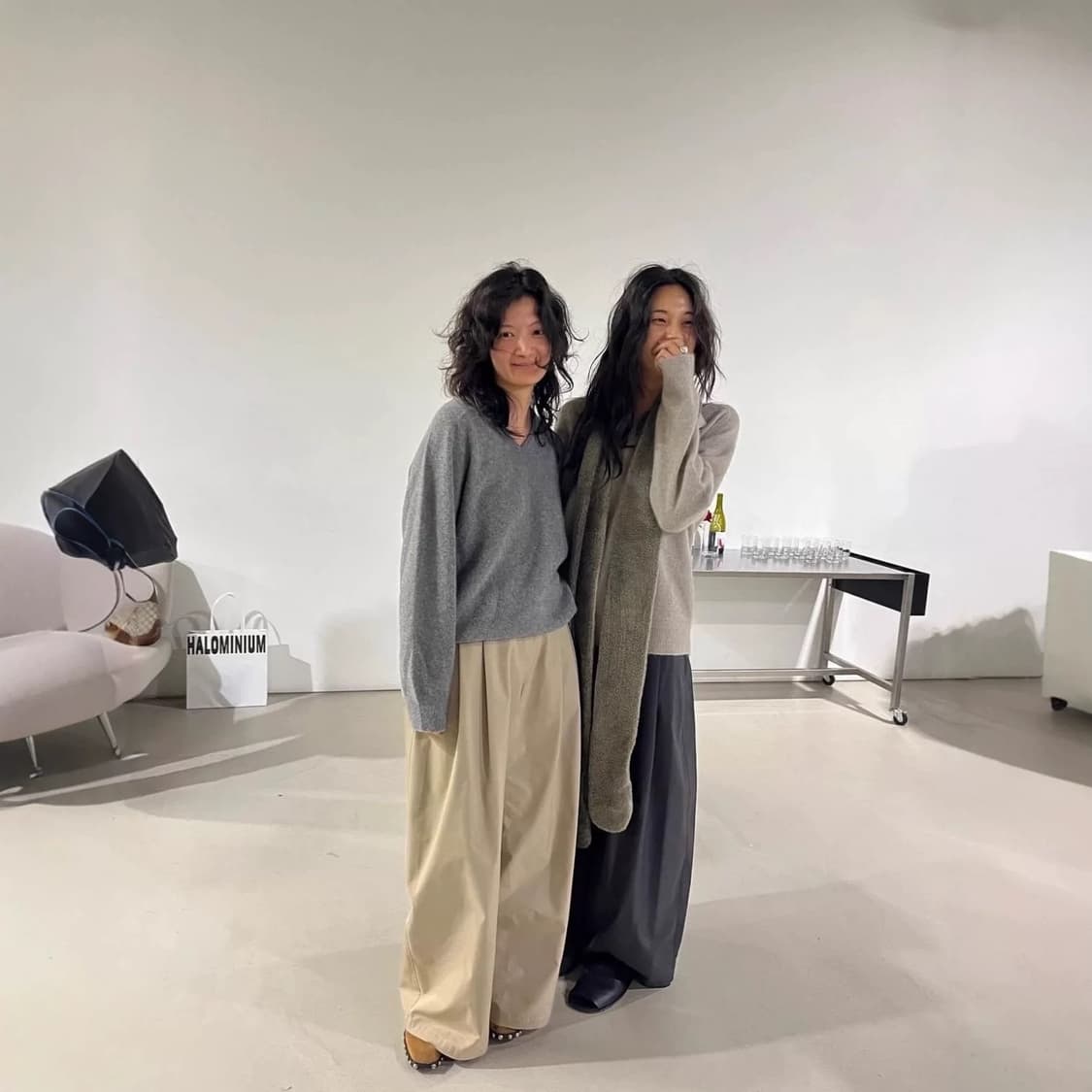 아모멘토 와이드 턱 볼륨 팬츠 상품이미지2