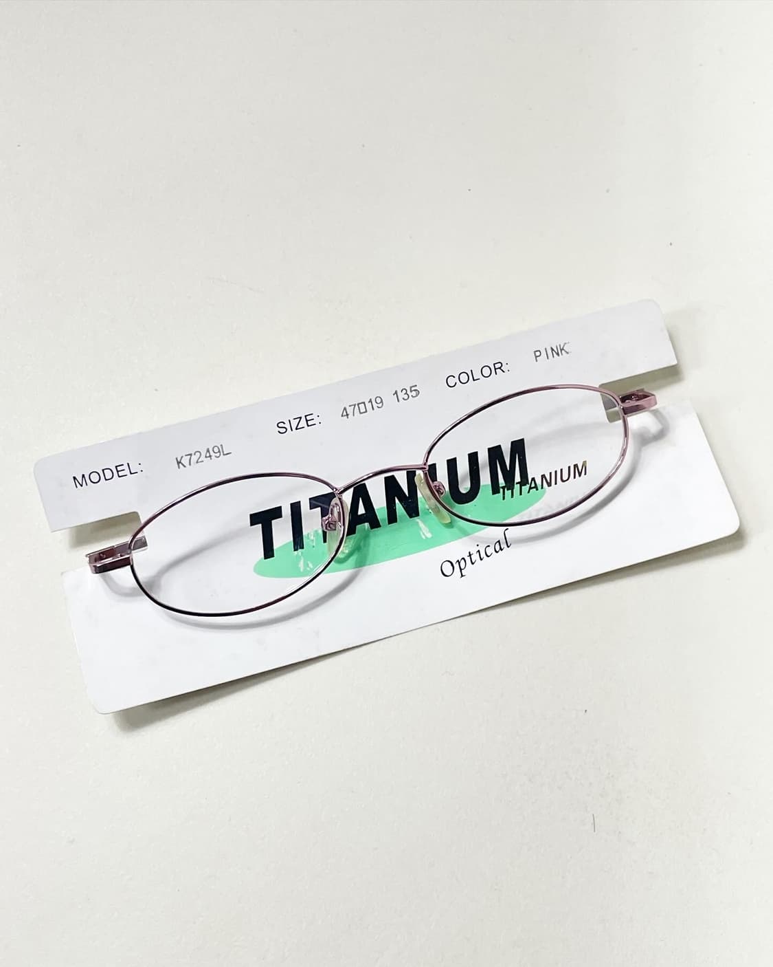 90s Titanium Optical 슬림스퀘어 안경 상품이미지1