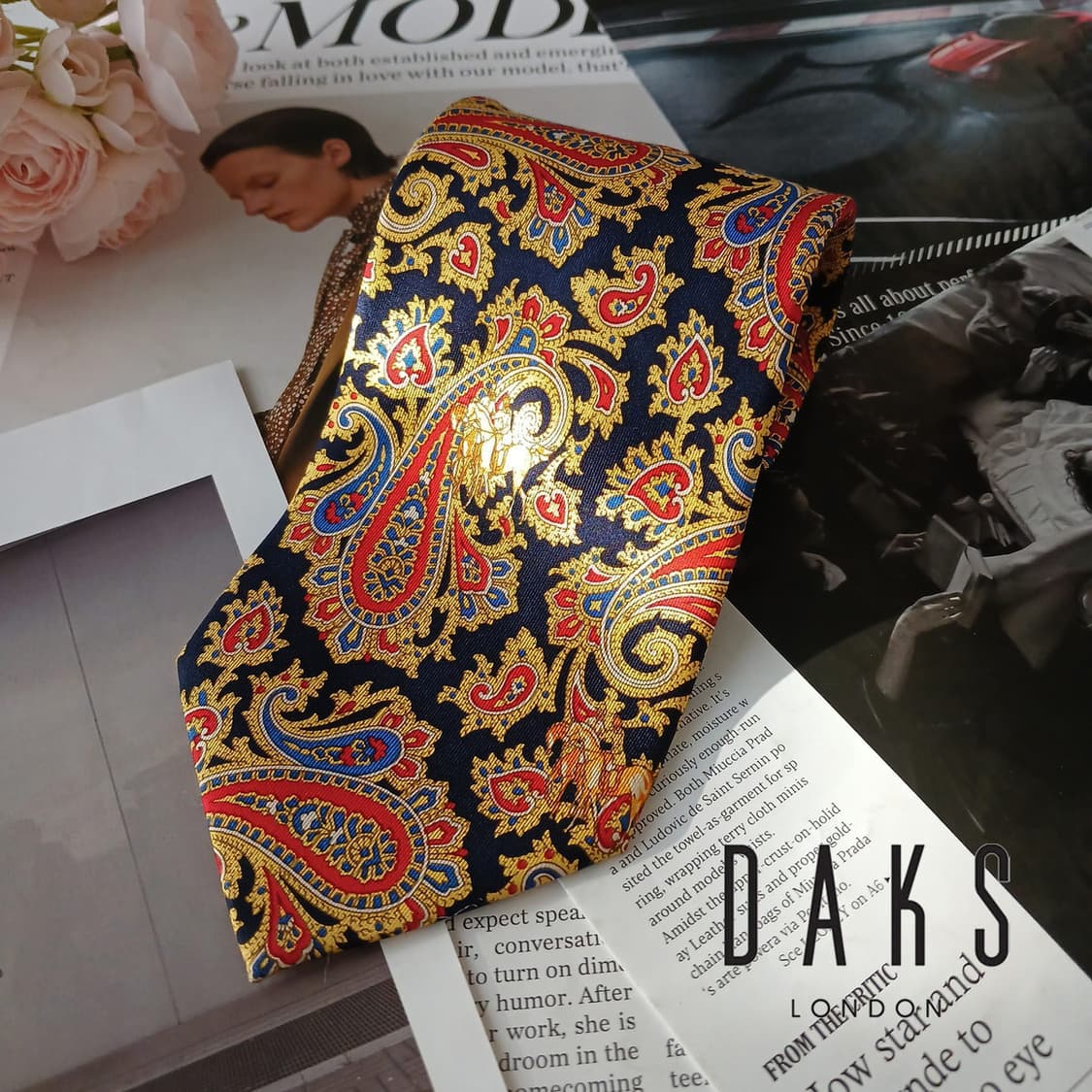 닥스 실크 블랙 페이즐리 패턴 넥타이 10cm A+등급 A19370
 상품이미지2