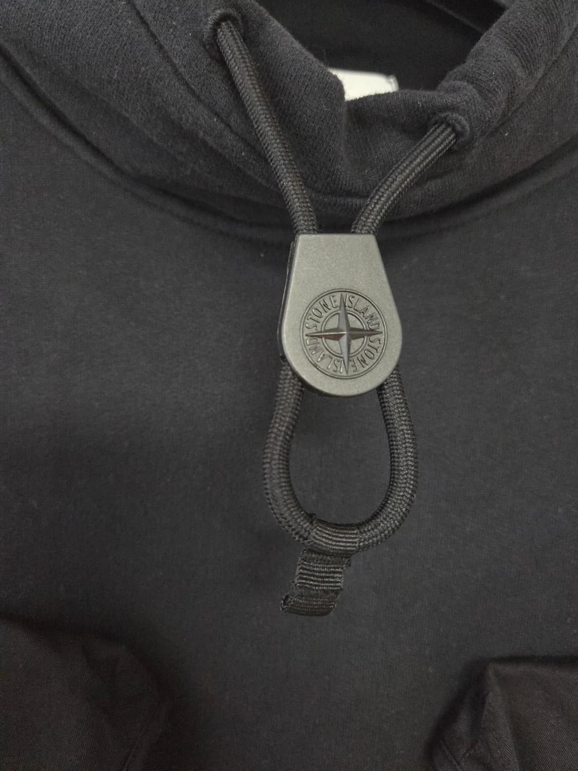 [매장판] 스톤아일랜드 멀티포켓 탄창 맨투맨 블랙 L 상품이미지7