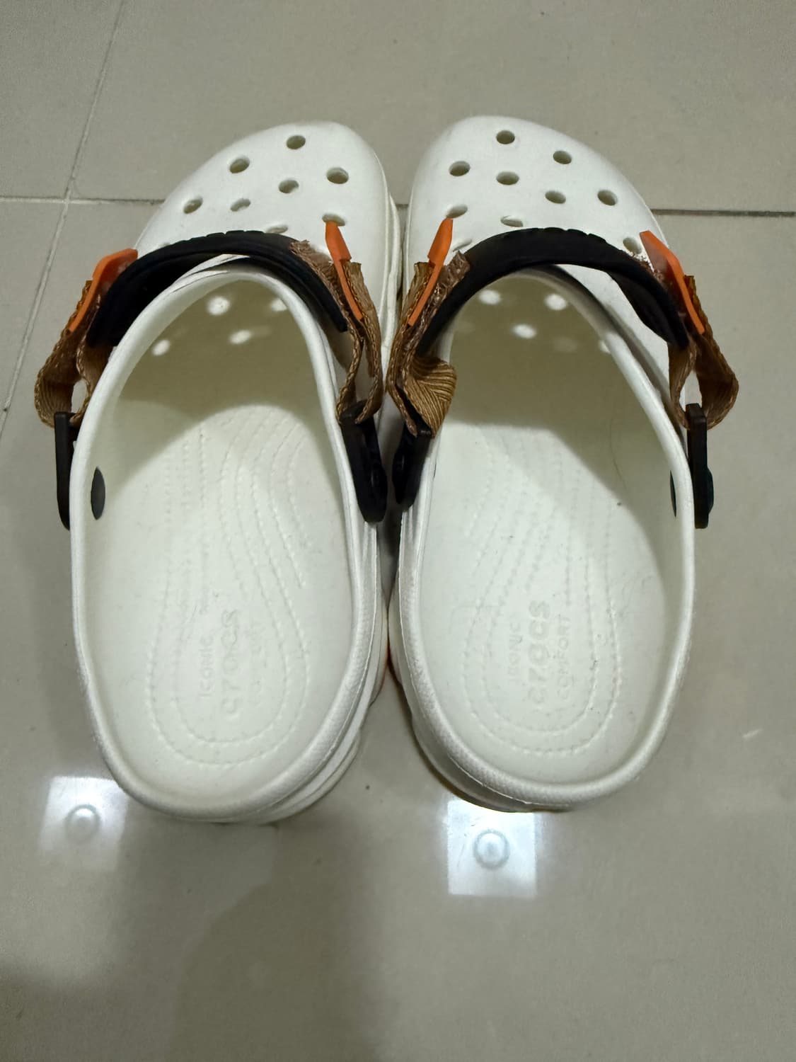 크록스 올터레인 클로그 화이트 M7 W9 260 상품이미지2