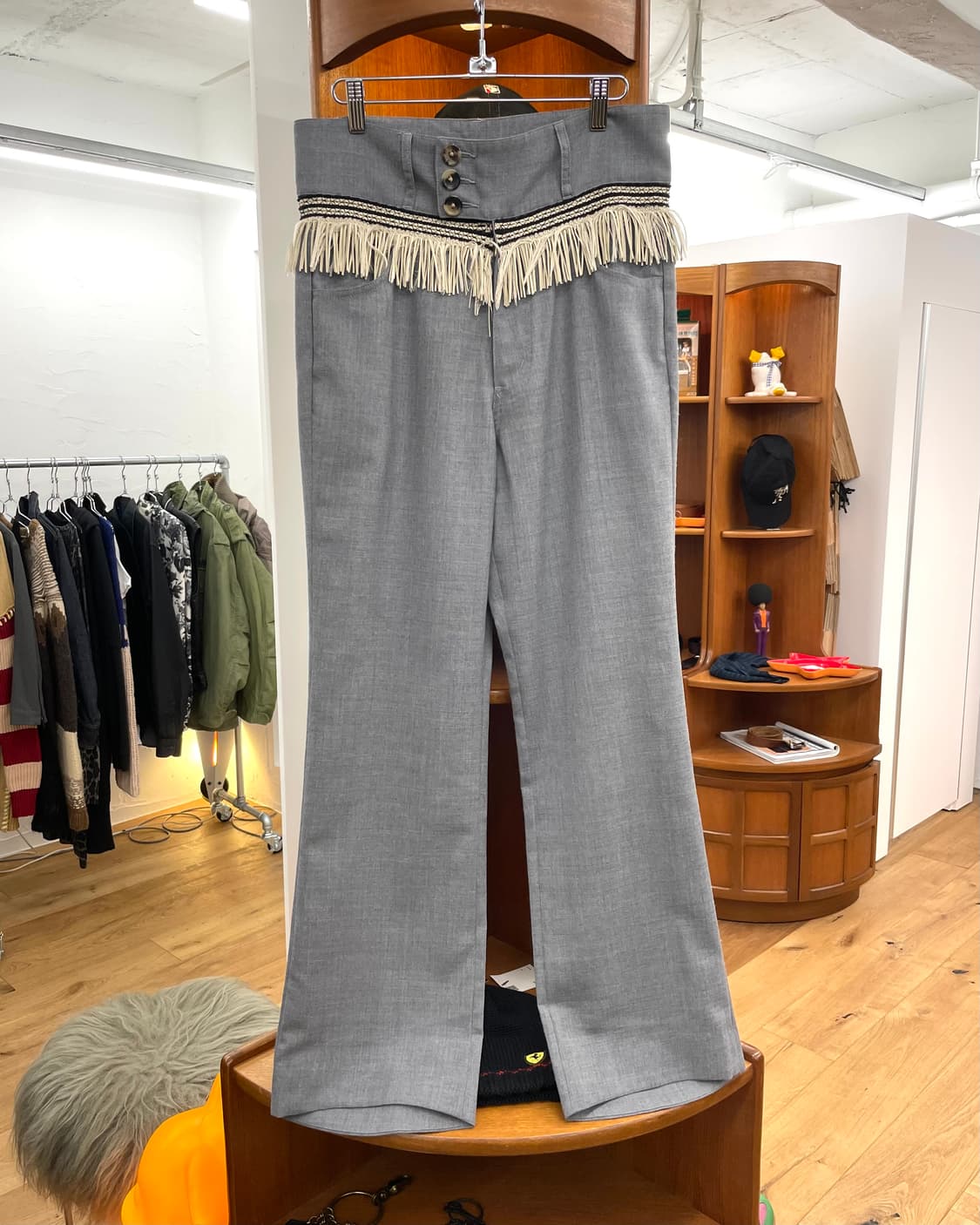 [2] RANDY 프린지 슬랙스 팬츠 상품이미지2