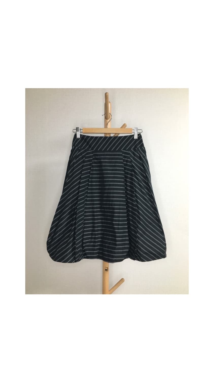 Hiroko bis 히로코 비스 블랙 스티치 벌룬 스커트 상품이미지1