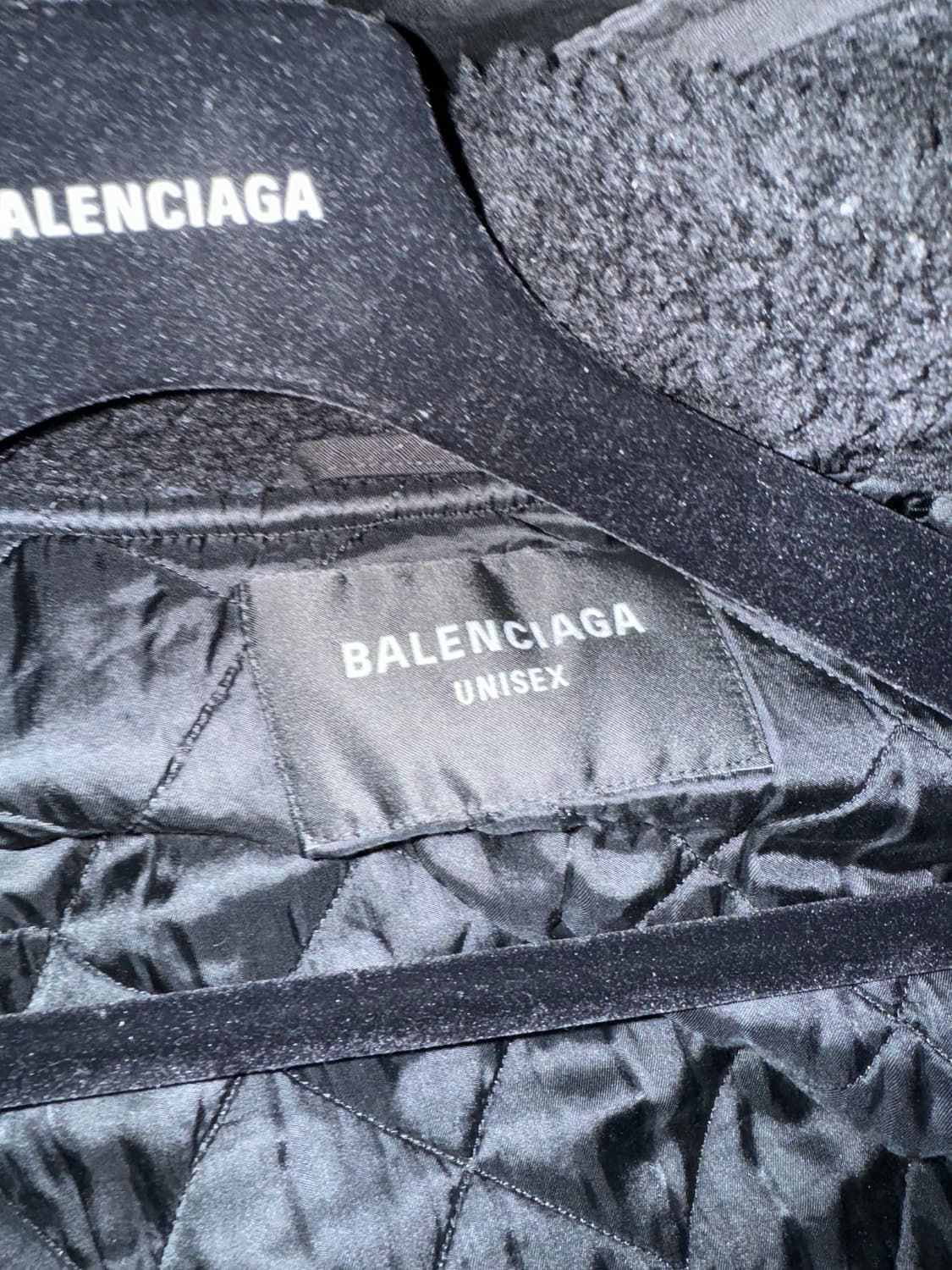 발렌시아가 디스트로이드 봄버 상품이미지3