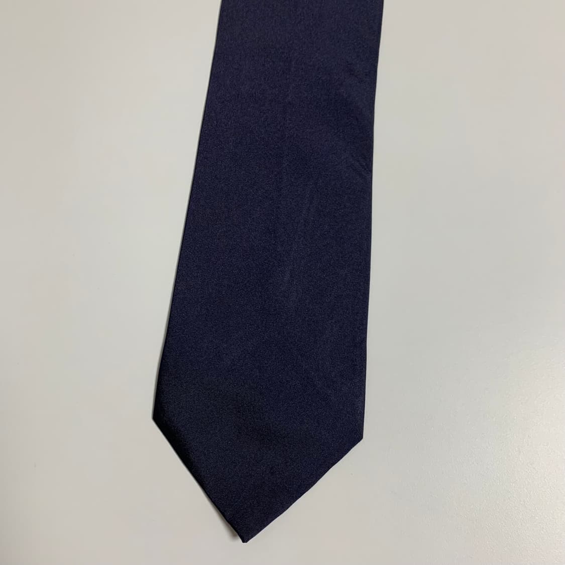 알마니(ARMANI) 네이비 단색 명품넥타이 100실크 클래식 결혼식룩 상품이미지10