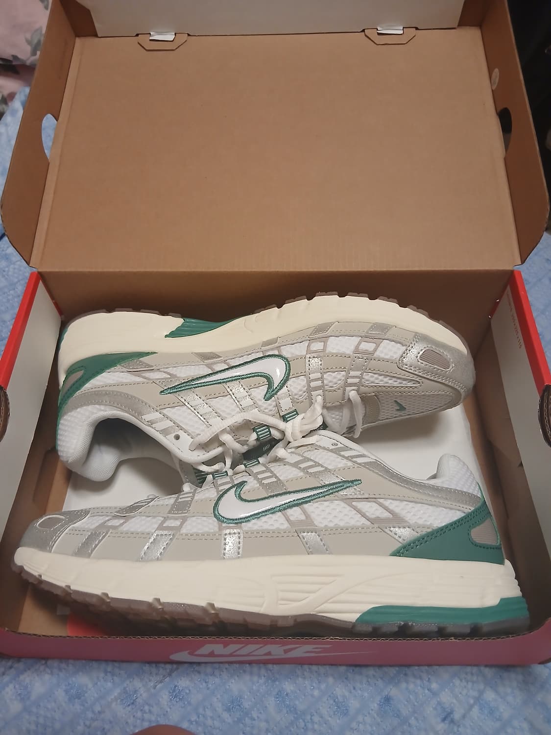 나이키 p6000(새상품) 상품이미지1