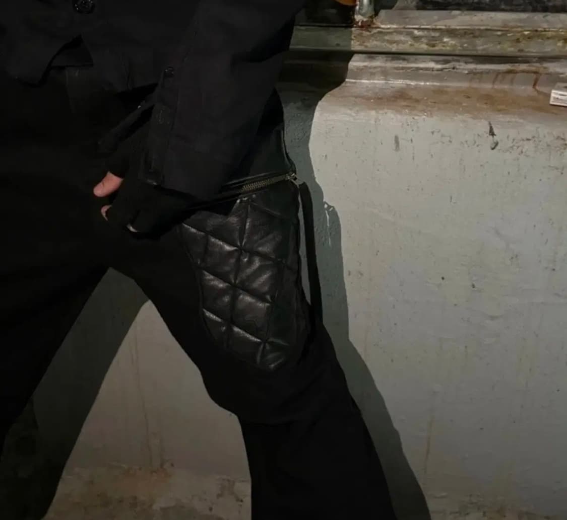 [새상품] (2) 에모스탠스클럽 레더 패치 플레어진 상품이미지2