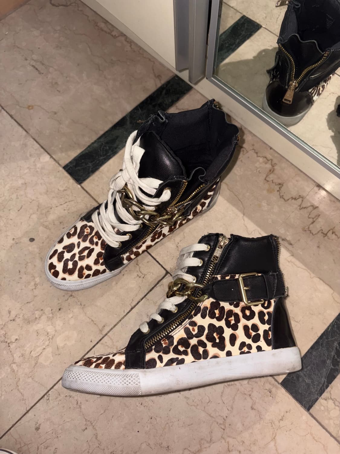 갸루 쥬시꾸띄르 체인 레오파드 호피 하이탑 운동화 상품이미지1
