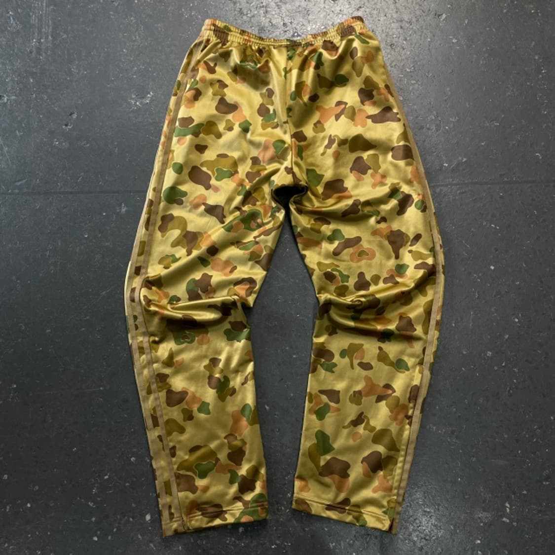 100 아디다스 파이어버드 카모 팬츠 상품이미지5