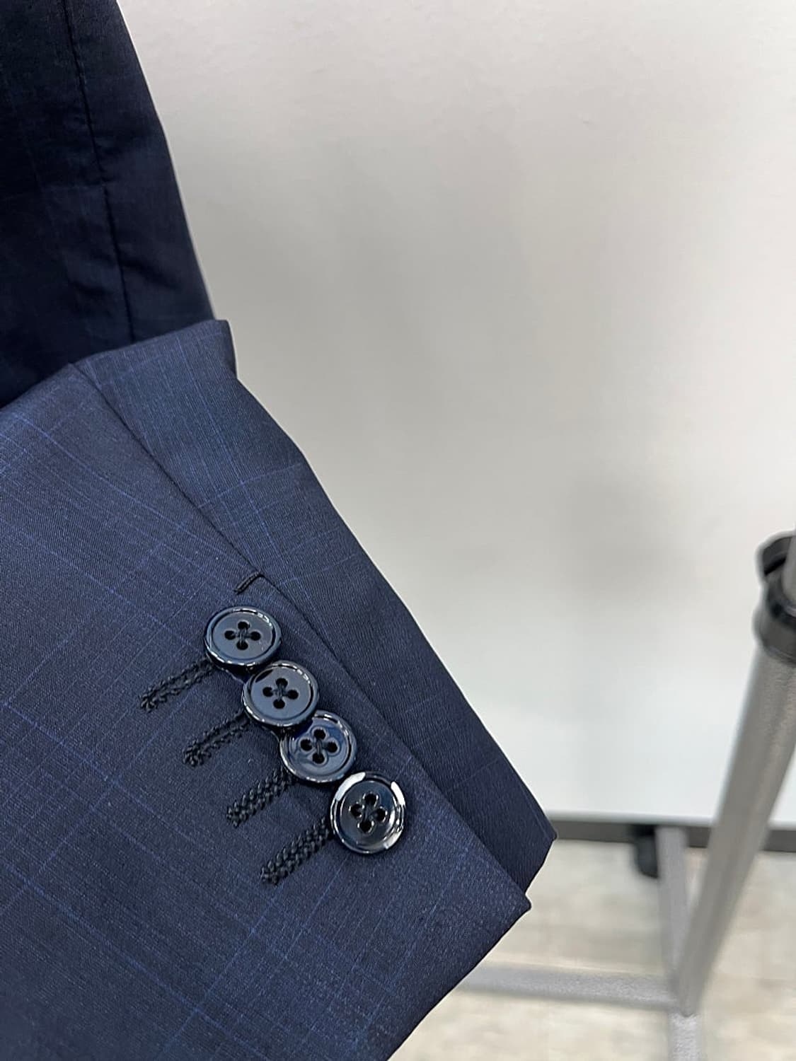 95) 에르메네질도제냐 경량 체크자켓  상품이미지5