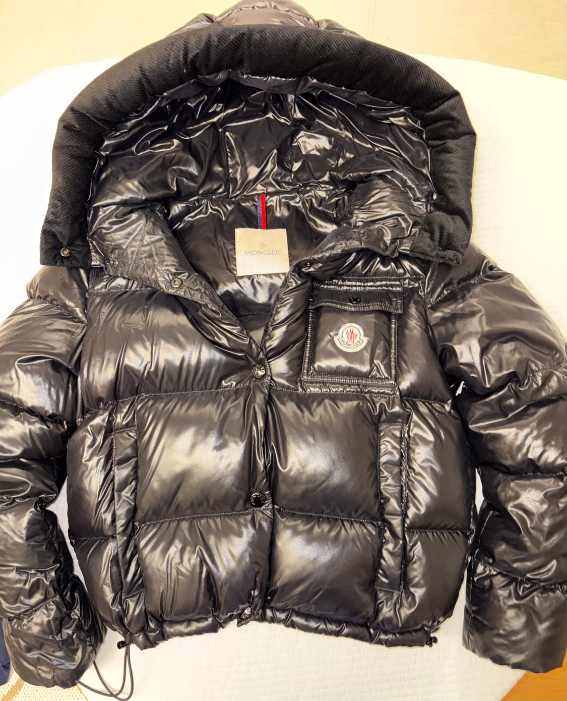 (W) 몽클레어 파쉐 쇼트 다운 자켓 블랙 - 22FW 상품이미지4