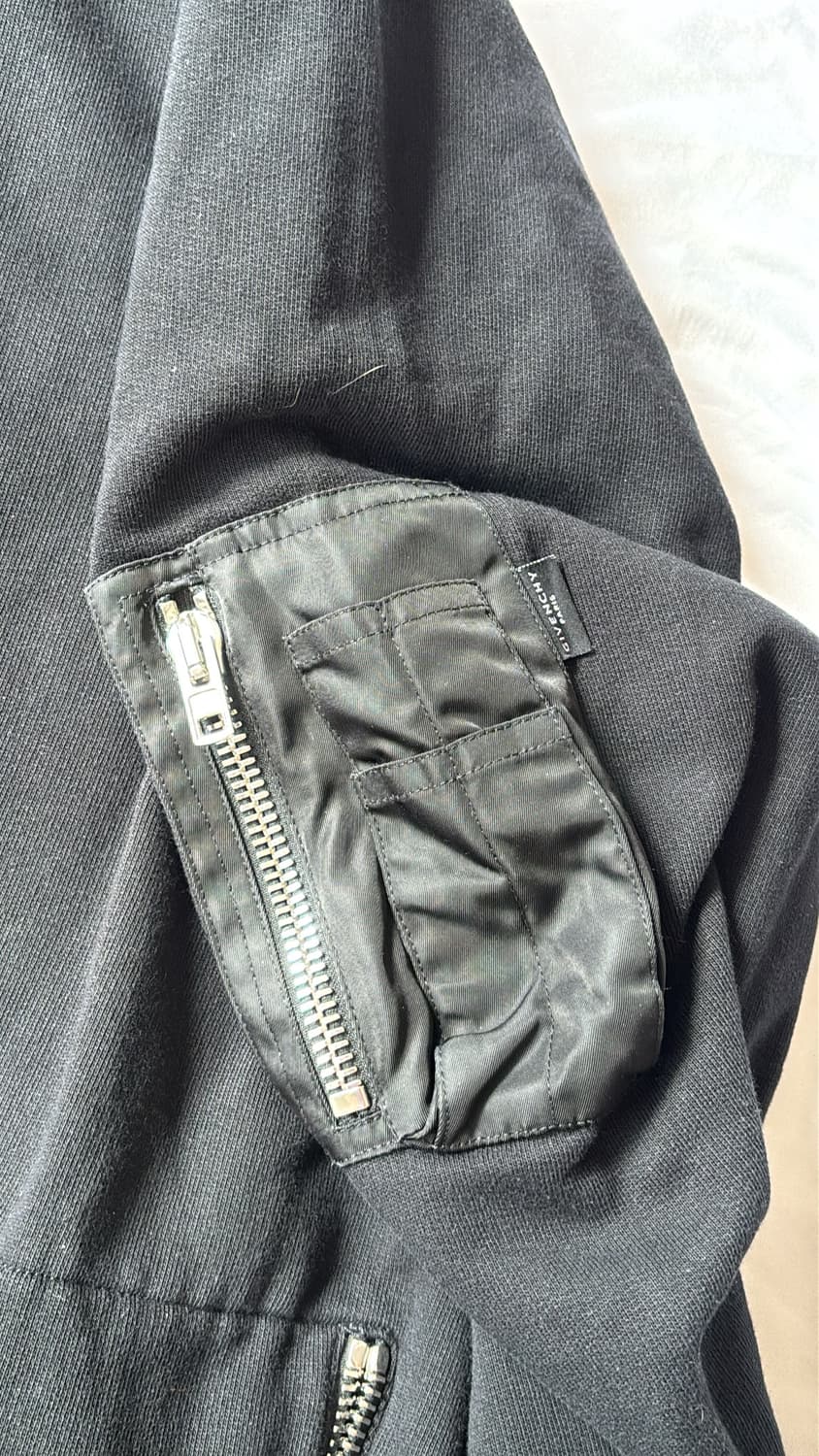 17FW Riccardo Tisci Zip Sweat 상품이미지8