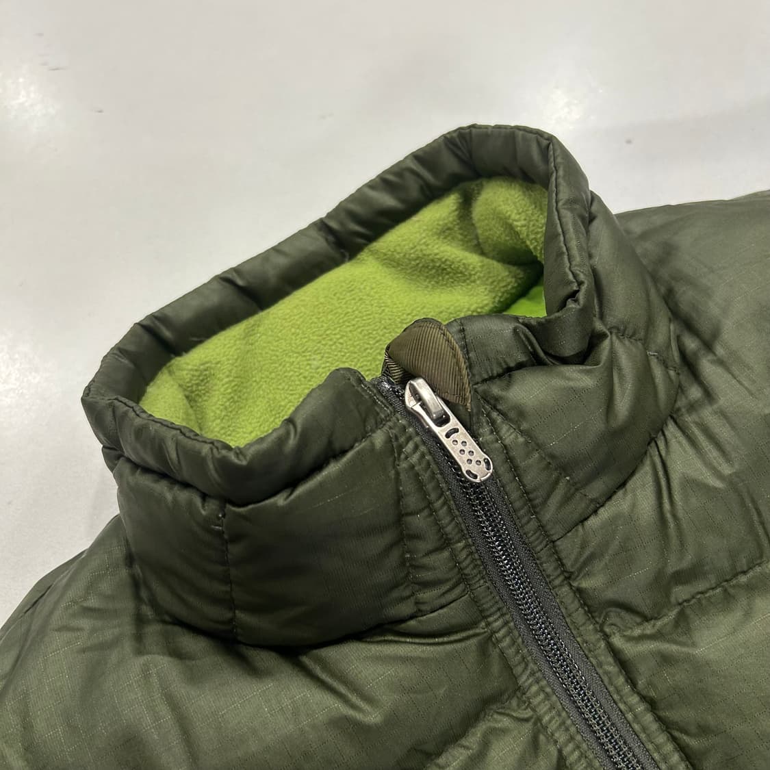 [S] 00s 파타고니아 다운 패딩 올리브 그린 B124 상품이미지4
