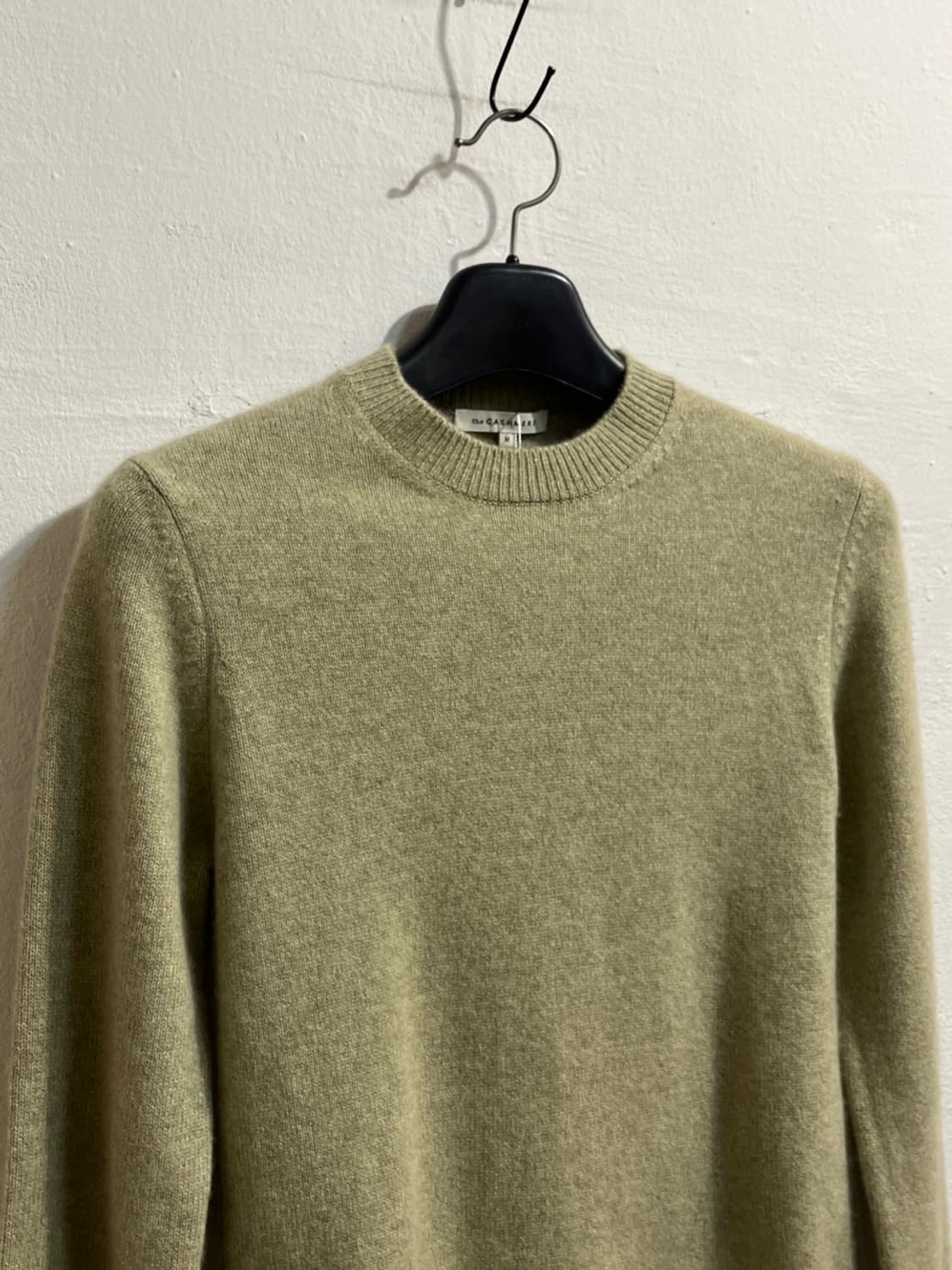 더 캐시미어 크루넥 니트 상품이미지4