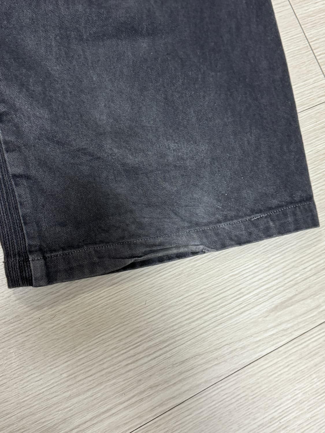 [L] 이그노타 코어11 쉘 카고 팬츠 차콜 상품이미지5