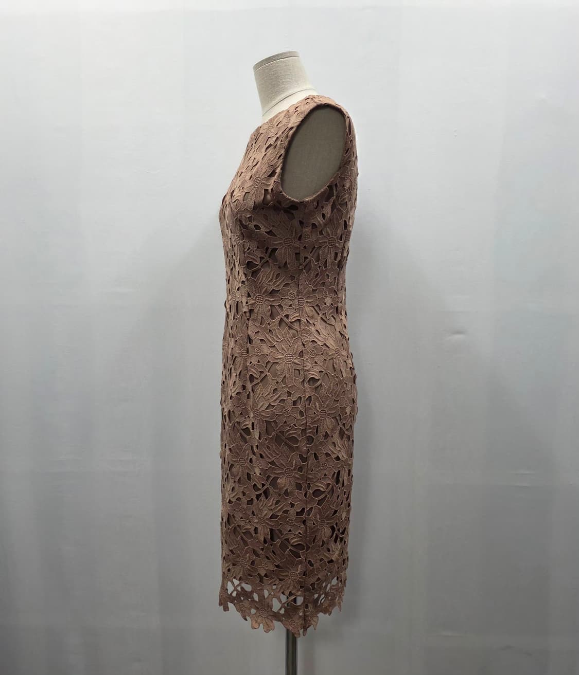 1325 모조에스핀 mojo s phine 자수 레이스 민소매 원피스55 상품이미지2