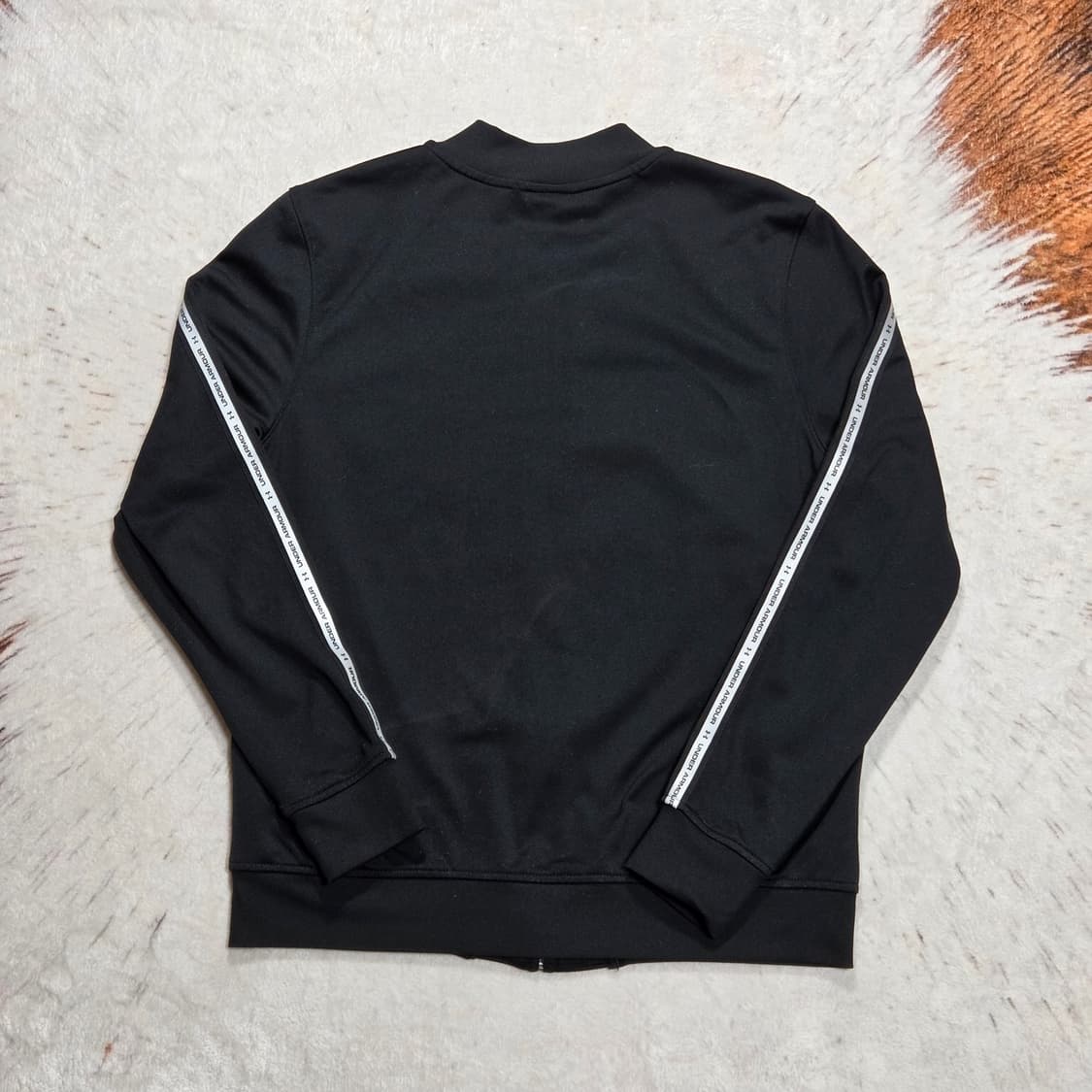 언더아머 블랙 져지 상품이미지4