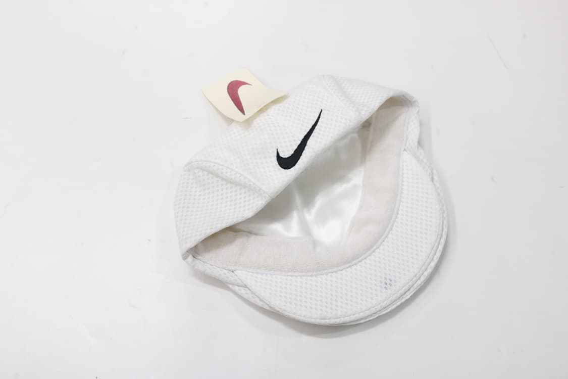 새상품 데드스탁 나이키 90s 올드스쿨 화이트 헌팅캡 상품이미지2