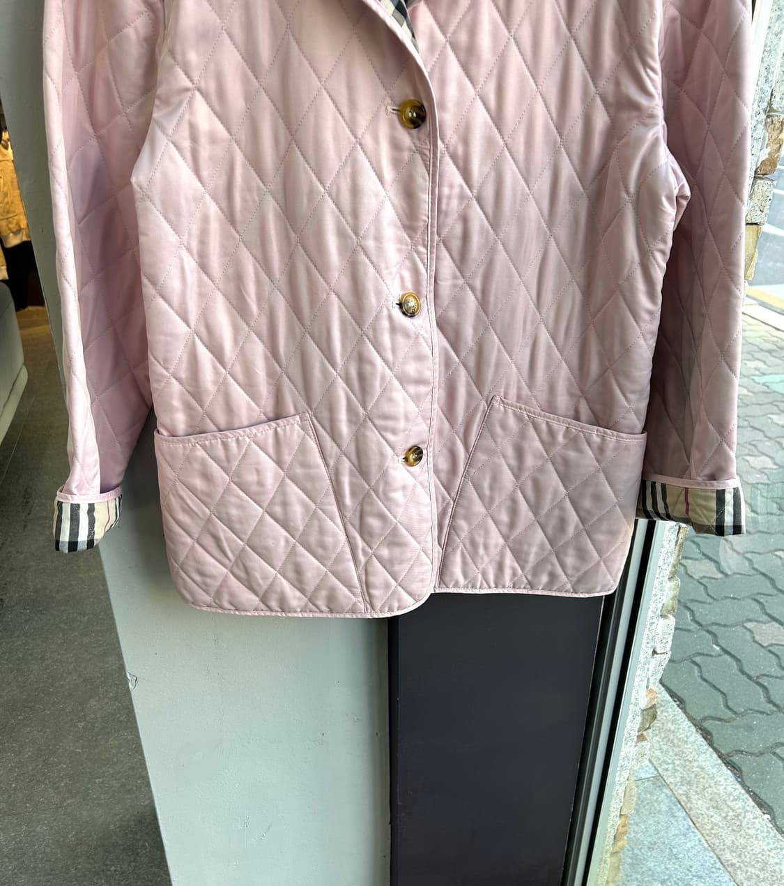 S/ 버버리 노바체크 라이닝 퀄팅 경량 패딩 상품이미지4