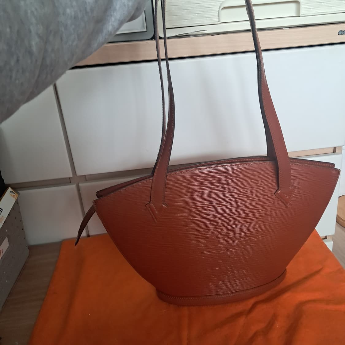 정품 루이비통 가방 백 에삐 생작 숄더백(한국중고명품감정완료) 상품이미지4