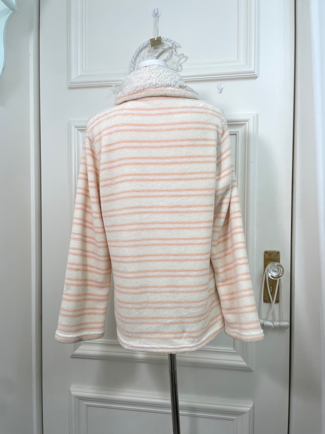 coral ivory stripe fur point homewear 상품이미지3