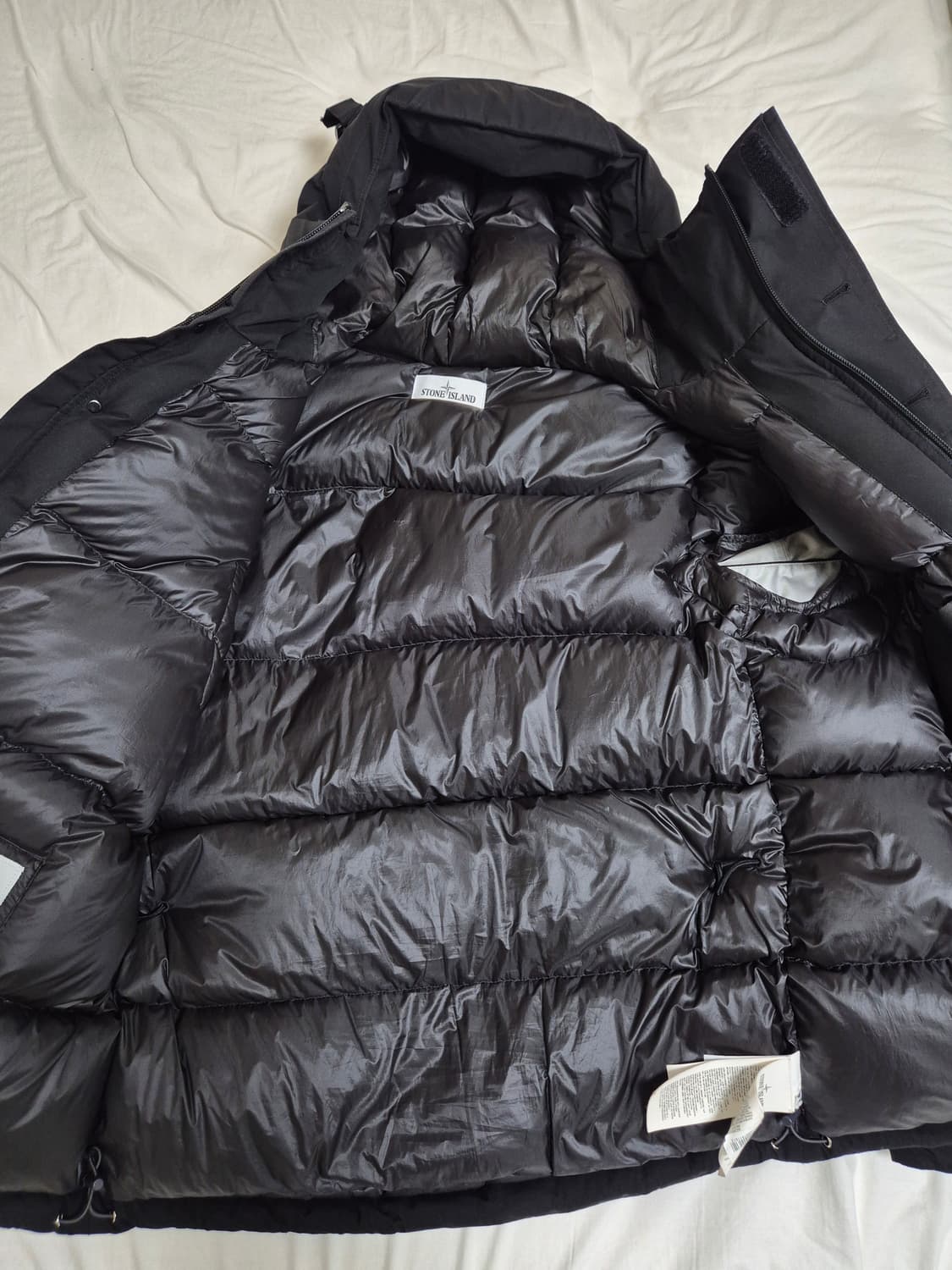 스톤 아일랜드 40330 립스탑 고어텍스 콘 팩라이트 다운 자켓 블랙 M 상품이미지4