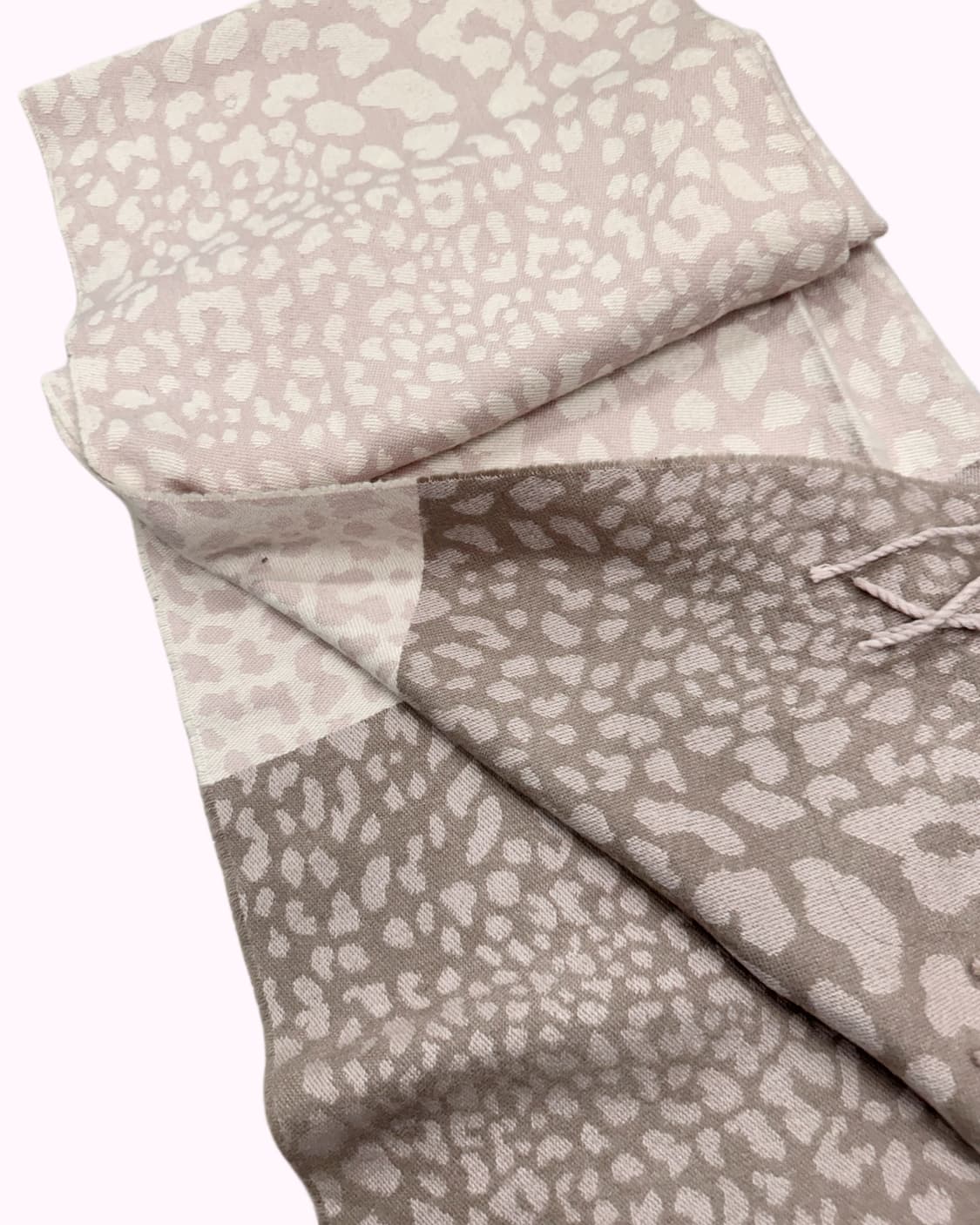 two-tone pink leopard muffler 상품이미지3