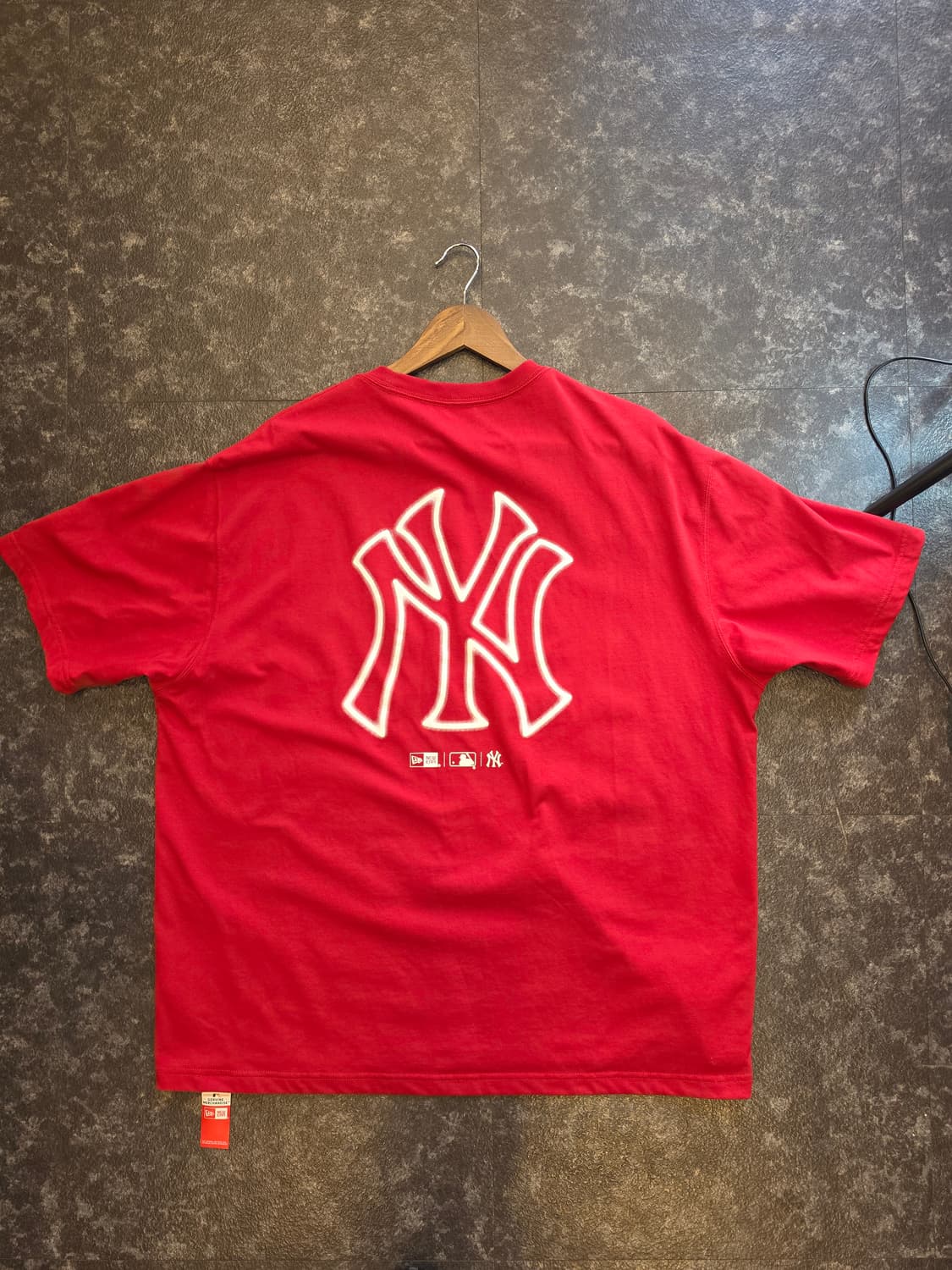 [뉴에라] MLB 뉴욕 양키스 네온 로고 티셔츠 삼바 상품이미지7