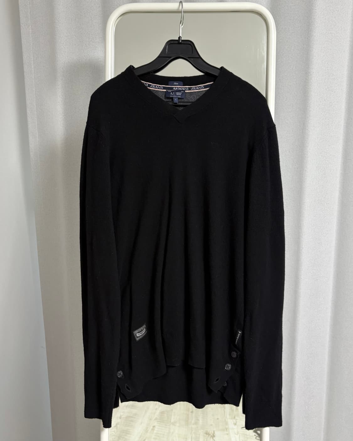 알마니익스체인지 배색 어깨단추절개 긴팔 롱슬리브리스 니트 상품이미지4