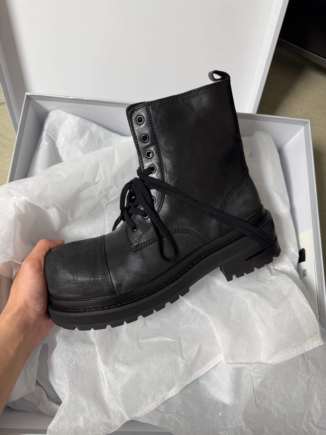 (270) 쏘유레슈어x코인서울 부츠 상품이미지1