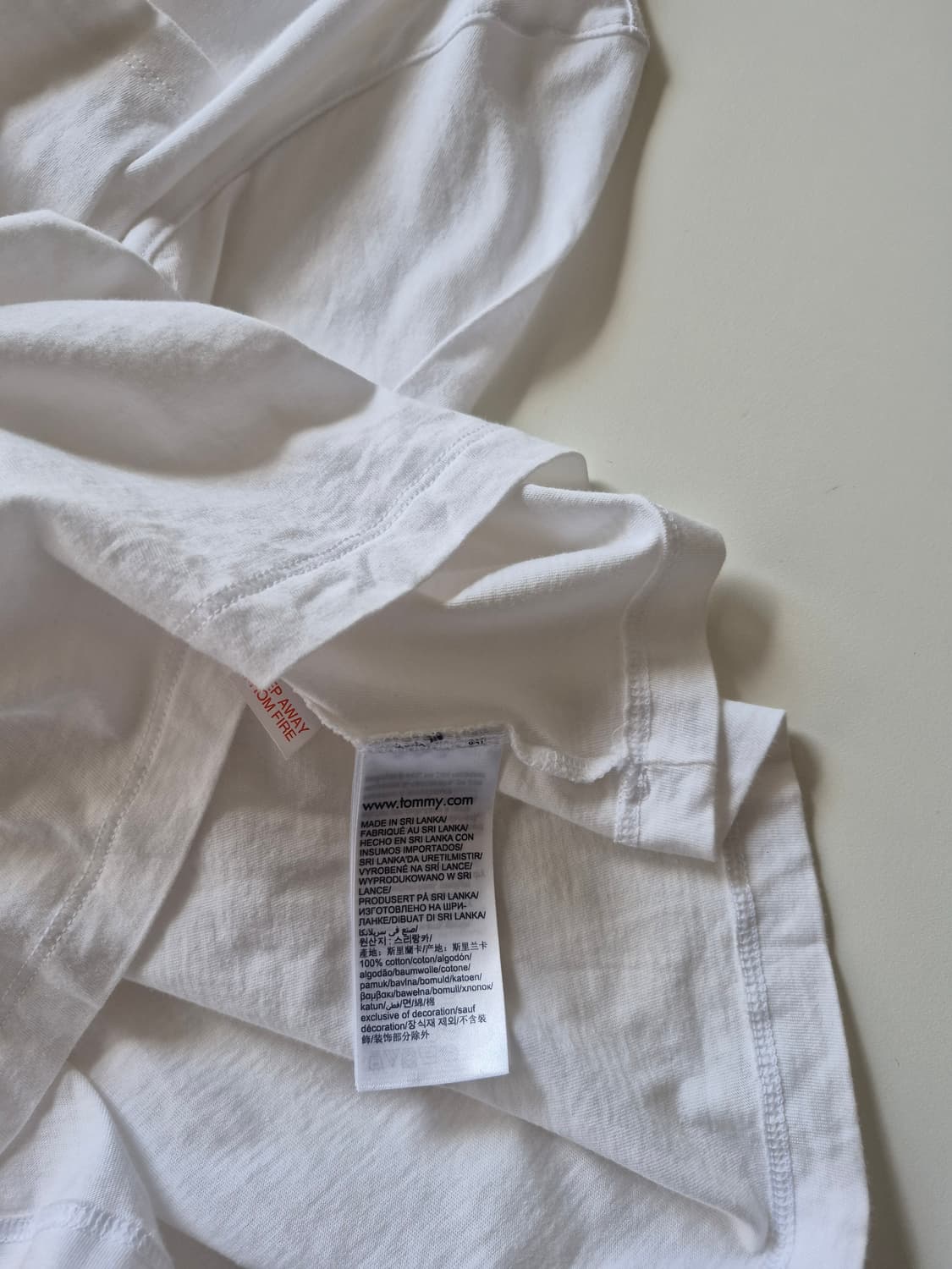 타미힐피거 소재보장 흰색 긴팔티셔츠 (수납 상품이미지7