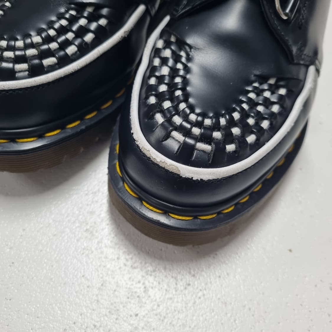 DR.MARTENS 닥터마틴 램지 클리퍼 블랙 - 220 (UK3) 상품이미지4