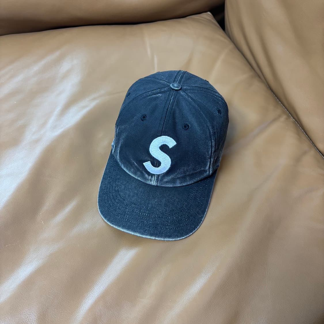 슈프림 S로고 6패널 볼캡 모자 피그먼트 워시드 블랙 상품이미지1