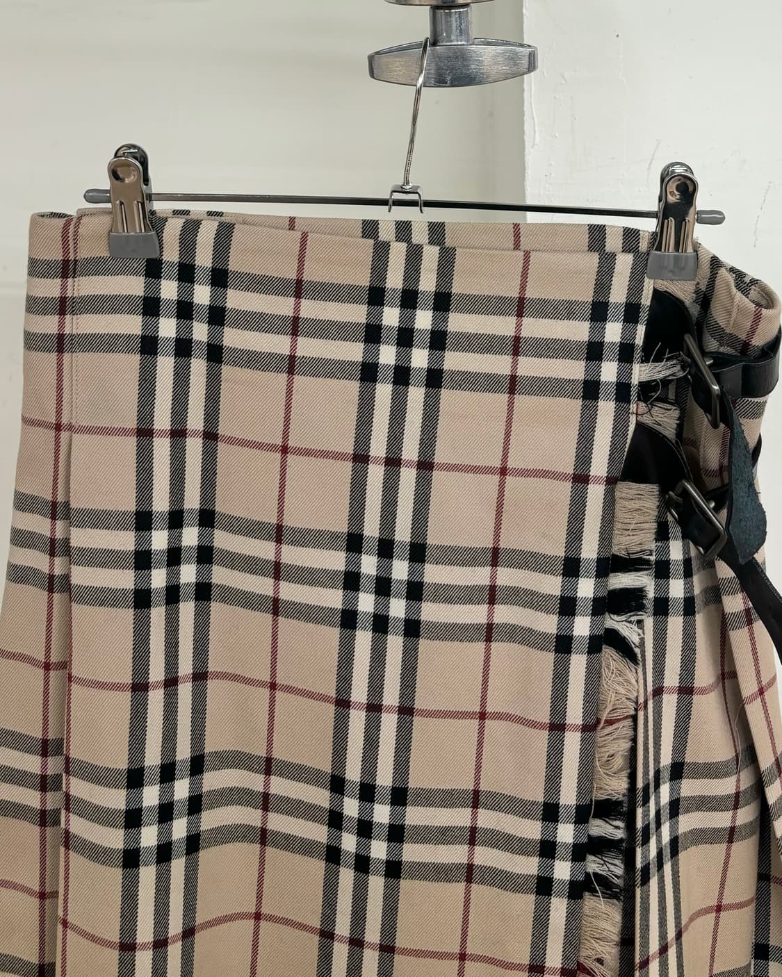 버버리 노바 체크 울 벨티드 랩 스커트 상품이미지2
