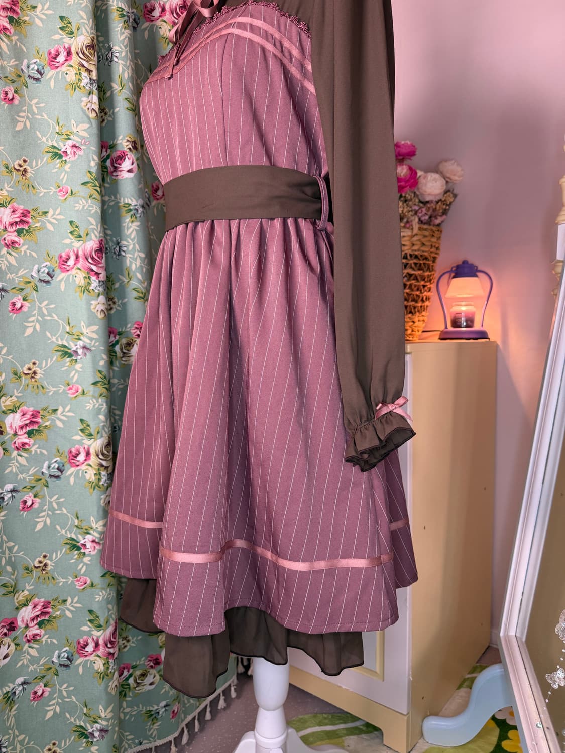 Dress🩷🤎엑시즈팜 카와이 딸기초코라떼 원피스 상품이미지4