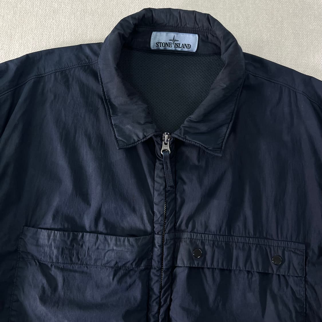 105 스톤아일랜드 20FW 나일론 오버셔츠 자켓 상품이미지2