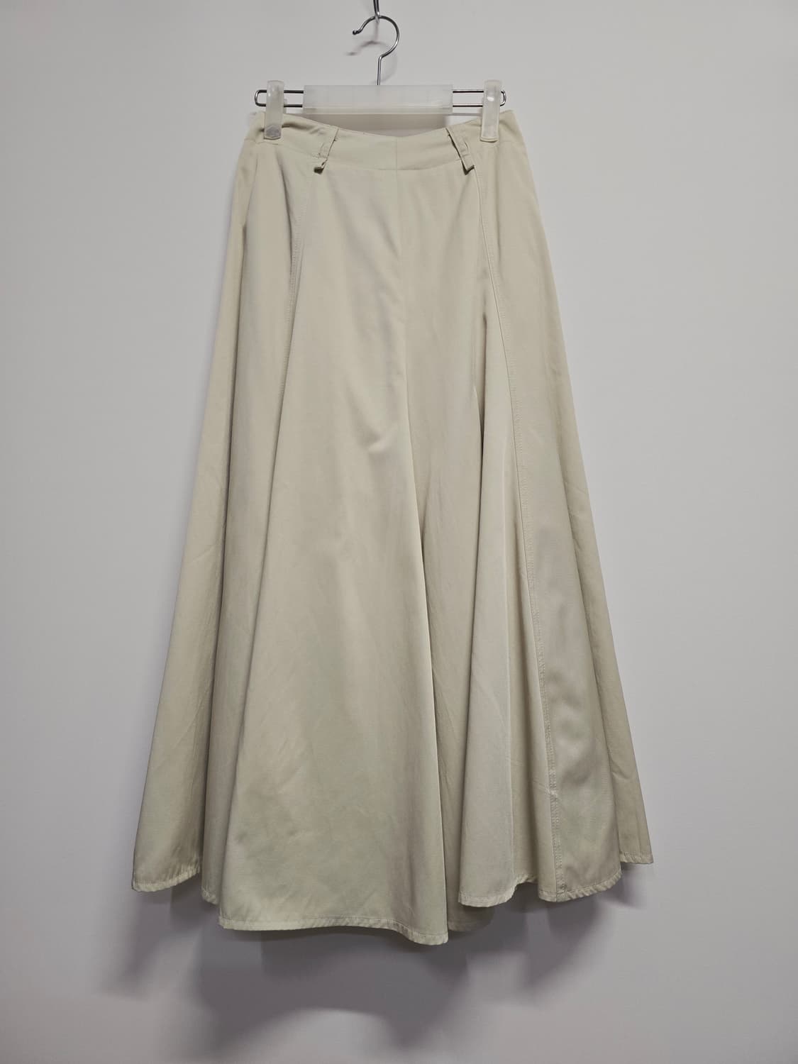 님프 아이보리 A라인 롱 스커트 상품이미지1